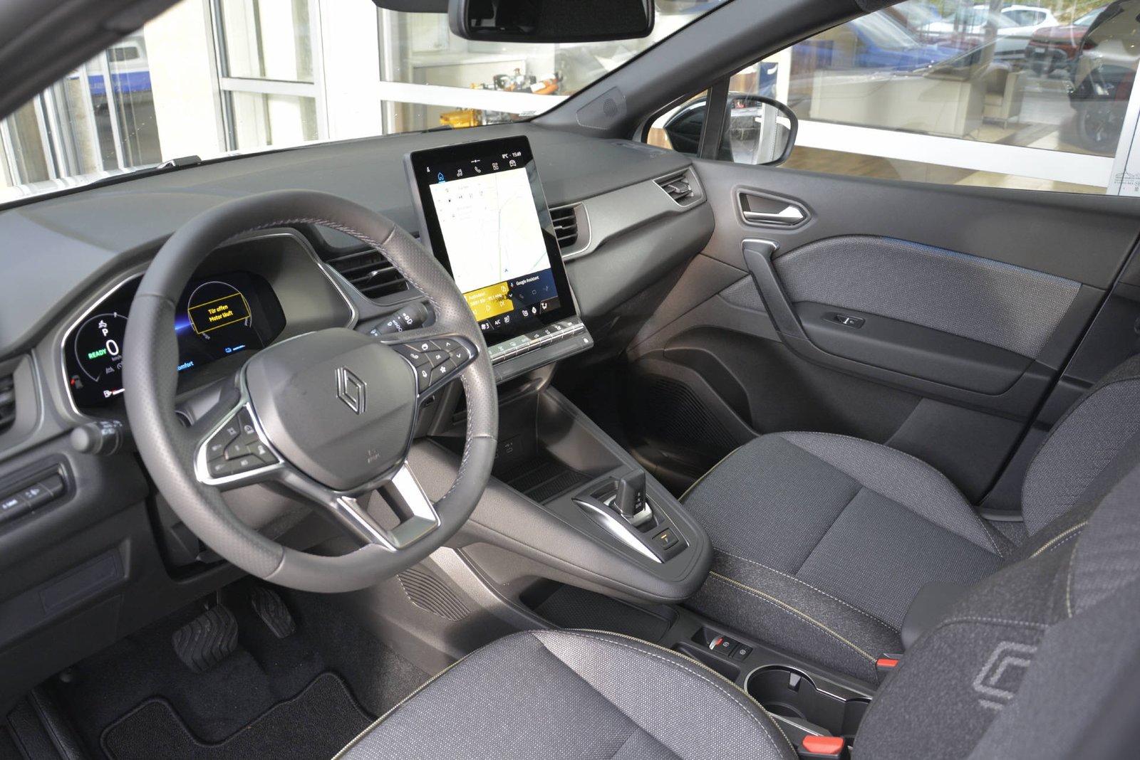 RENAULT Captur E-Tech full Hybrid techno 160, Hybride Intégral Essence/Électricité, Voiture de démonstration, Automatique - 5