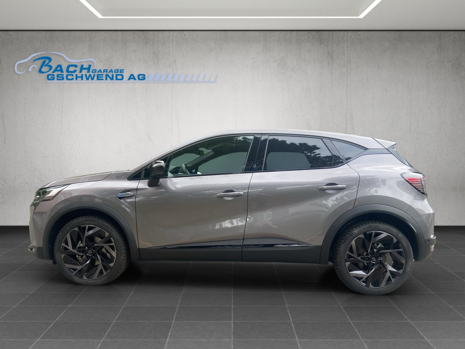 RENAULT Captur 1.3 TCe Esprit Alpine EDC, Mild-Hybrid Petrol/Electric, Ex-demonstrator, Automatic - 6
