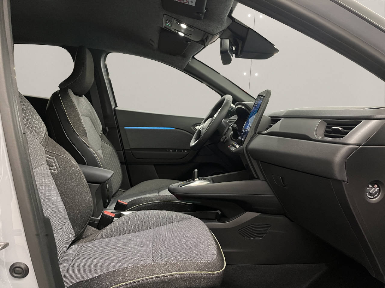 RENAULT Captur 1.8 E-Tech techno, Full-Hybrid Petrol/Electric, Ex-demonstrator, Automatic - 5