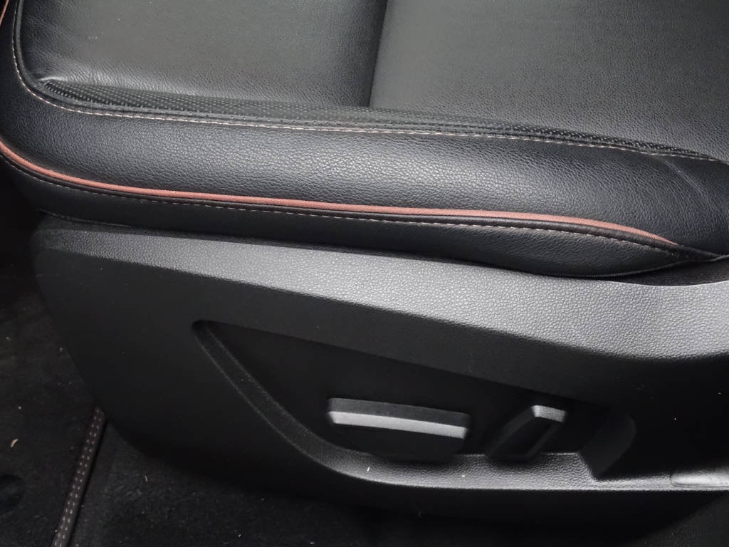 RENAULT Captur 1.3 TCe 160 Initiale EDC, Hybride Leggero Benzina/Elettrica, Occasioni / Usate, Automatico - 6