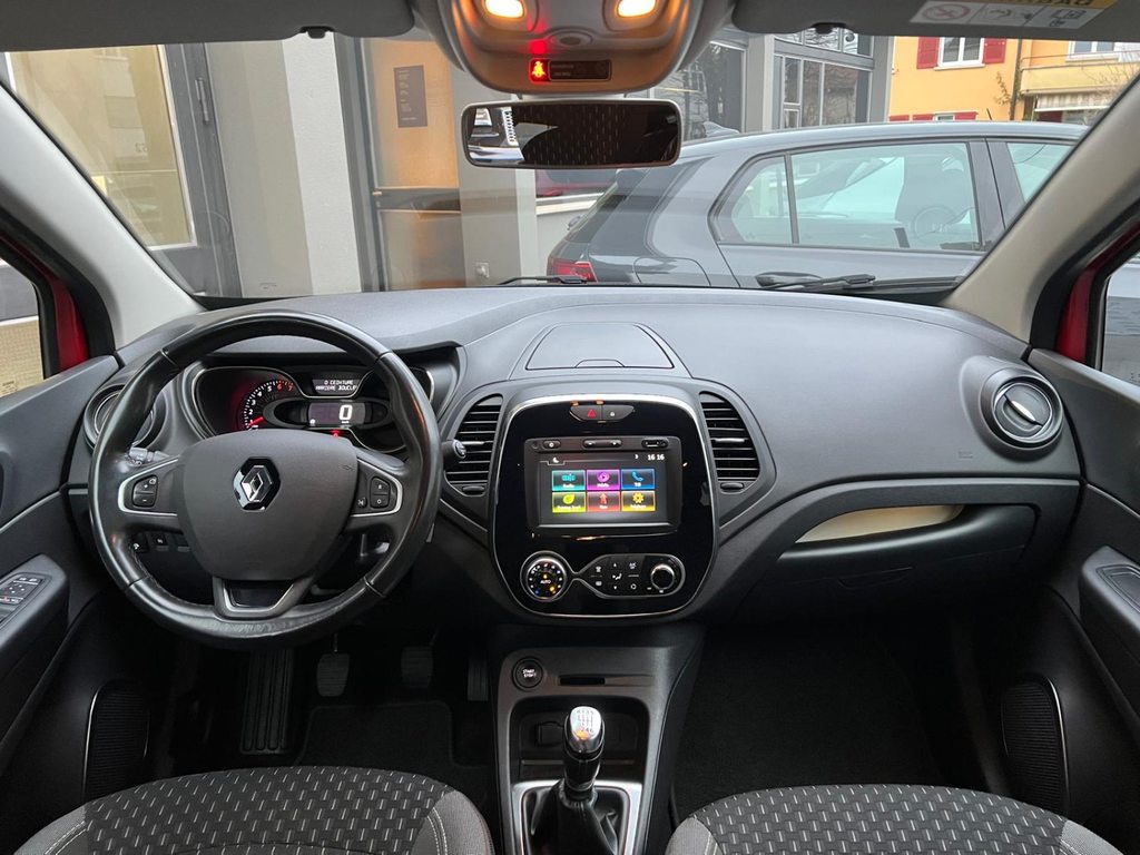 RENAULT Captur 1.2 TCe Intens S/S, Petrol, Second hand / Used, Manual - 7