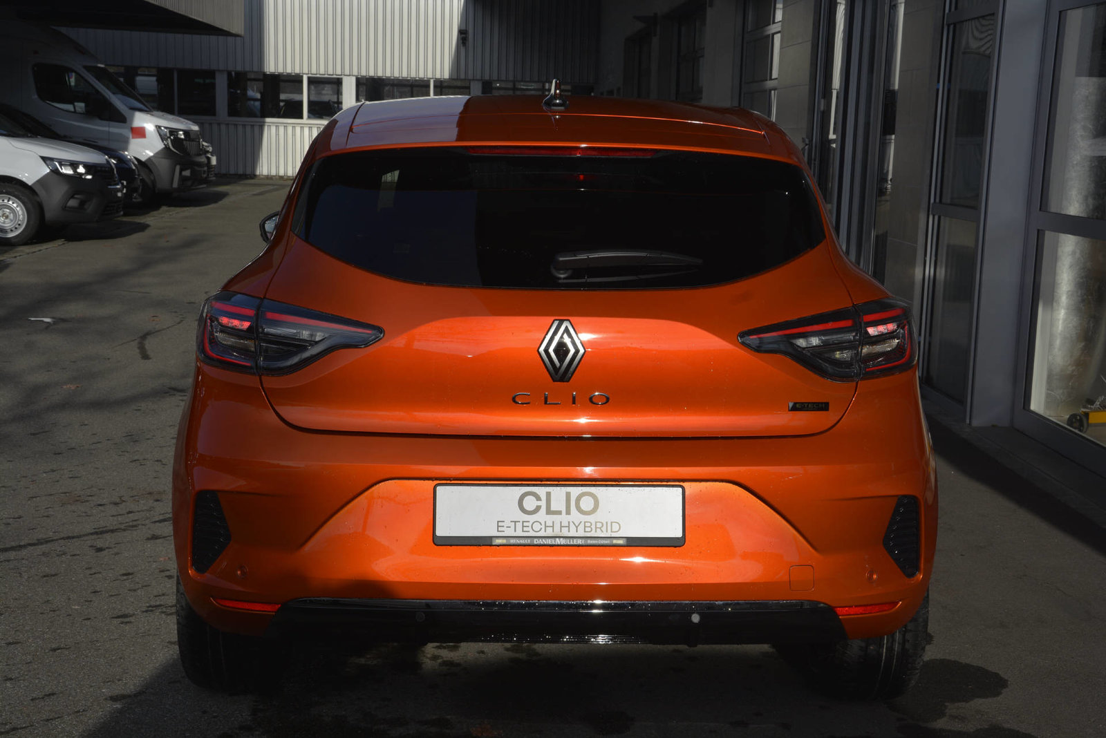 RENAULT CLIO generation full hybrid E-Tech 145, Hybride Integrale Benzina/Elettrica, Auto nuove, Automatico - 5