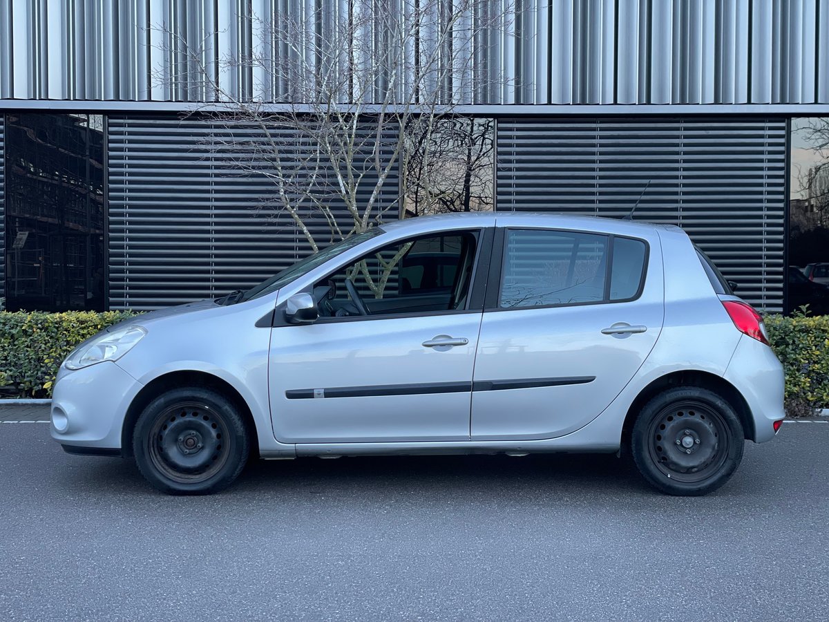 RENAULT Clio 1.2 16V Expression, Essence, Occasion / Utilisé, Manuelle - 3