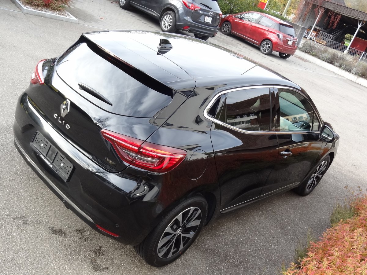RENAULT Clio 1.6 E-Tech Techno, Full-Hybrid Petrol/Electric, Second hand / Used, Automatic - 5