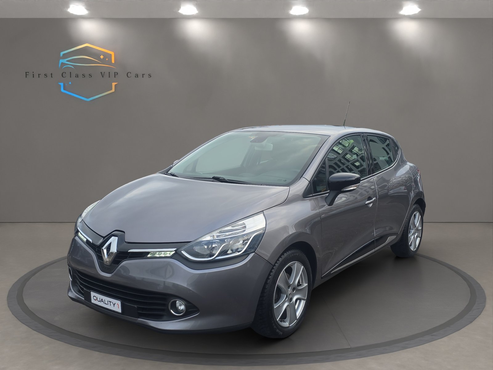 RENAULT Clio 1.2 16V T Swiss Edition EDC