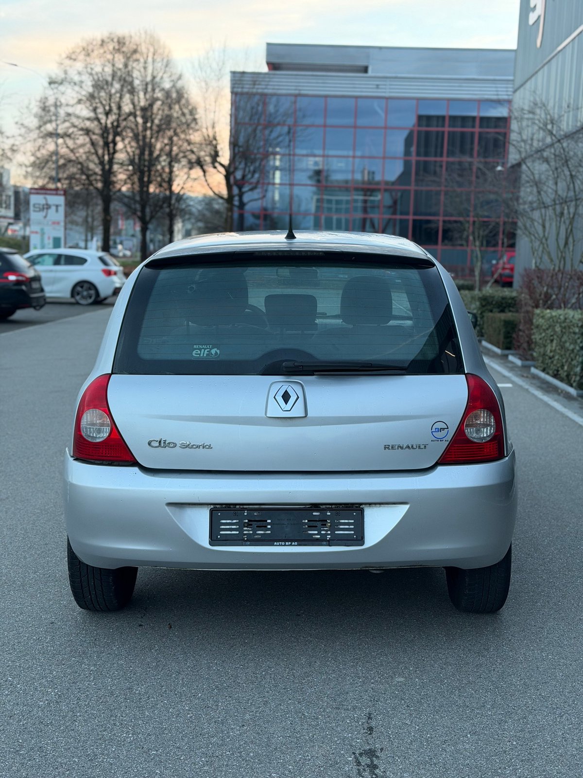 RENAULT Clio 1.2 16V Storia, Petrol, Second hand / Used, Manual - 5