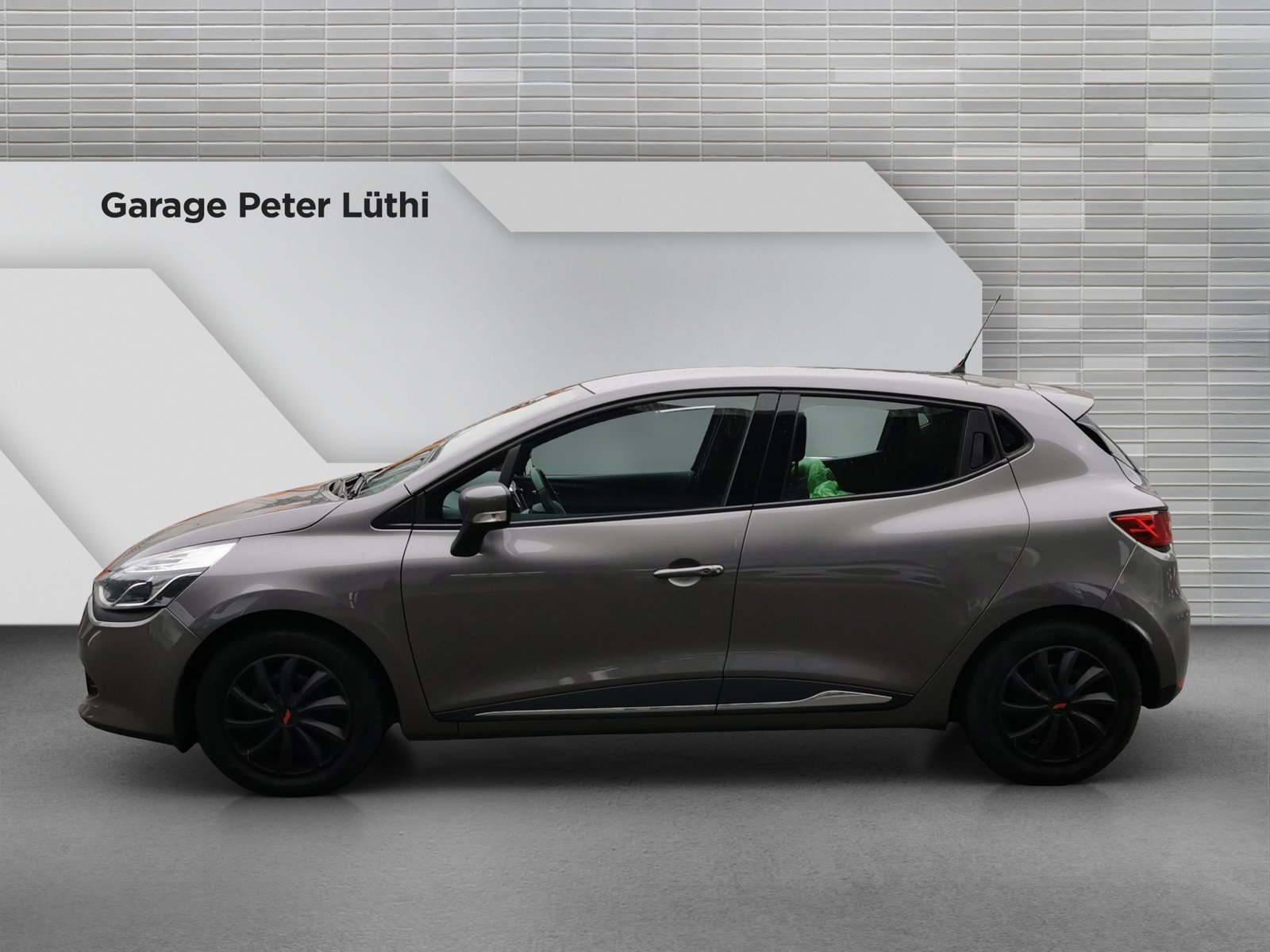 RENAULT Clio 1.2 16V T Swiss Edition EDC, Benzina, Occasioni / Usate, Automatico - 5