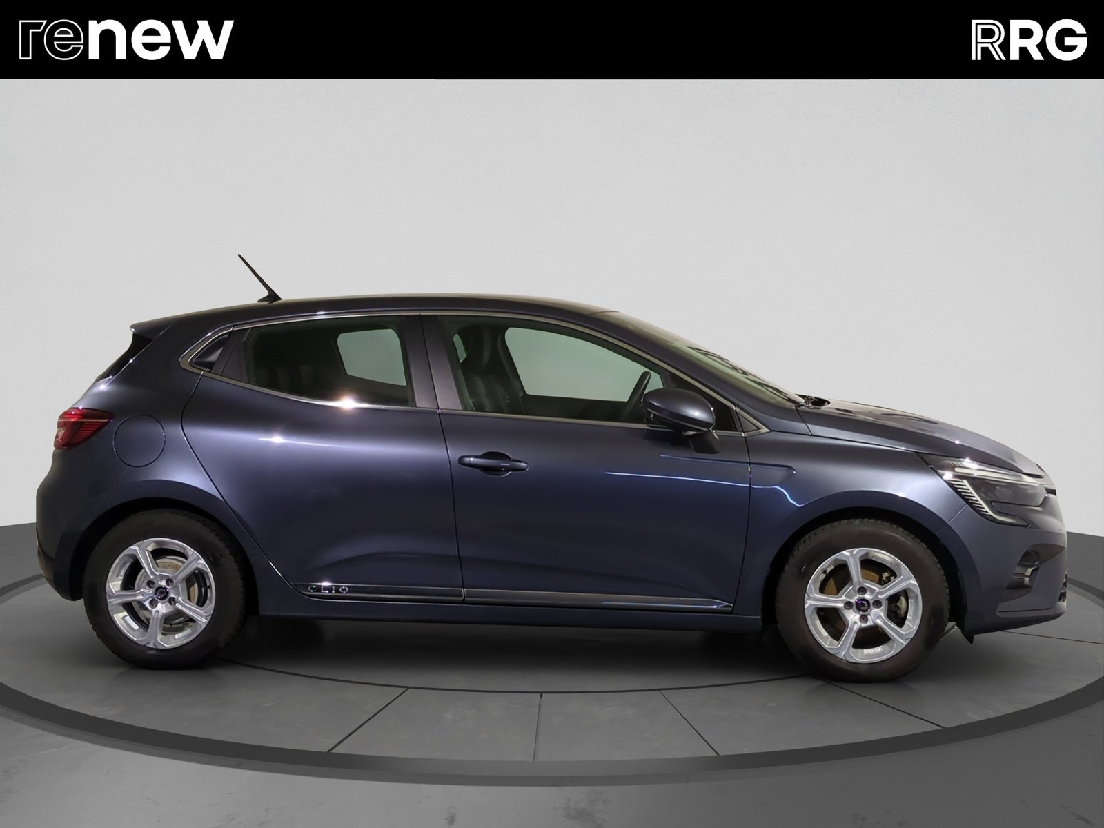 RENAULT Clio 1.6 E-Tech Intens, Full-Hybrid Petrol/Electric, Second hand / Used - 2