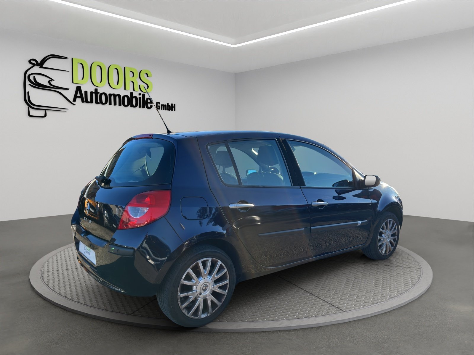 RENAULT Clio 2.0 16V Dynamique Automatic, Essence, Occasion / Utilisé, Automatique - 5