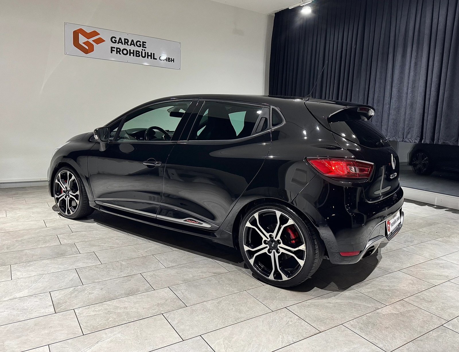 RENAULT Clio 1.6 T RS 220 Trophy EDC, Essence, Occasion / Utilisé, Automatique - 7