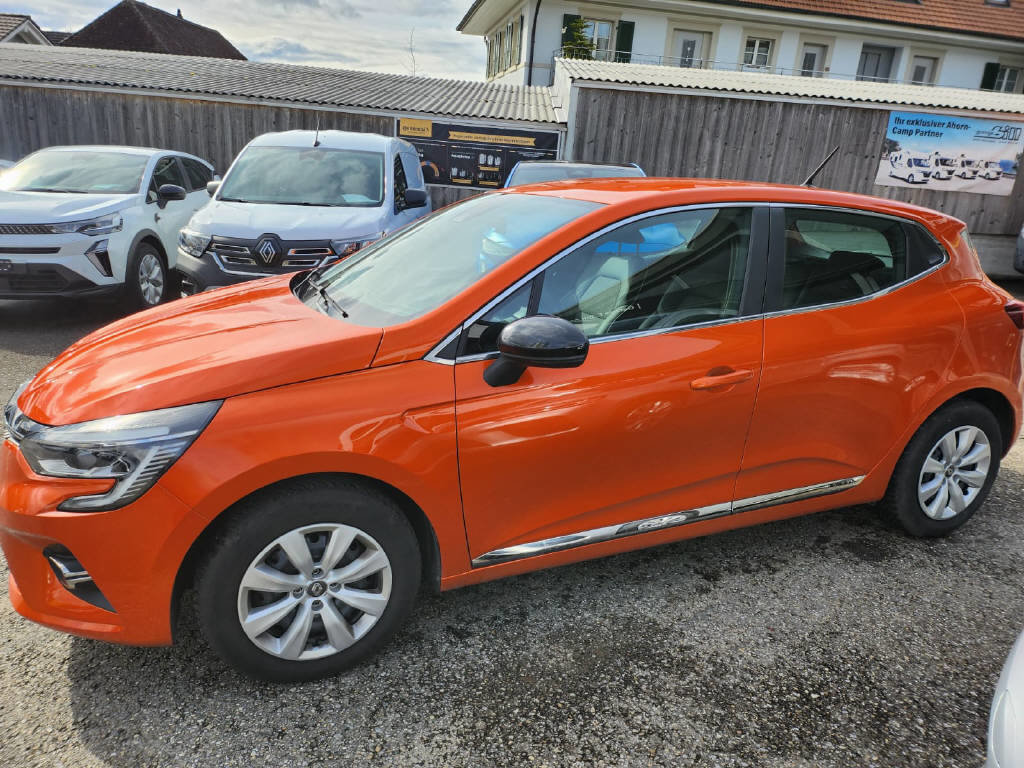 RENAULT Clio 1.0 TCe techno, Petrol, Second hand / Used, Manual - 6
