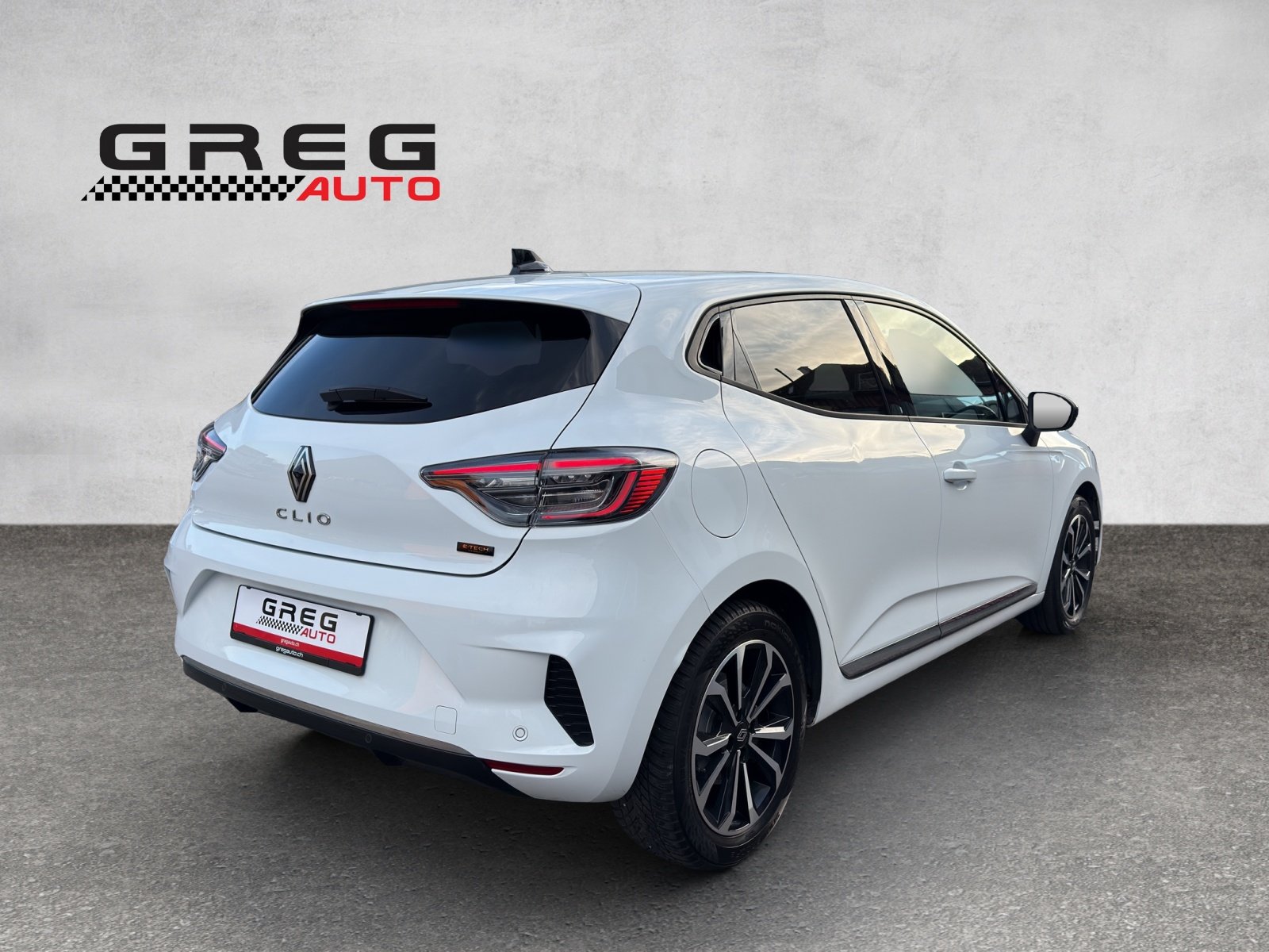 RENAULT Clio 1.6 E-Tech Techno, Full-Hybrid Petrol/Electric, Second hand / Used, Automatic - 5