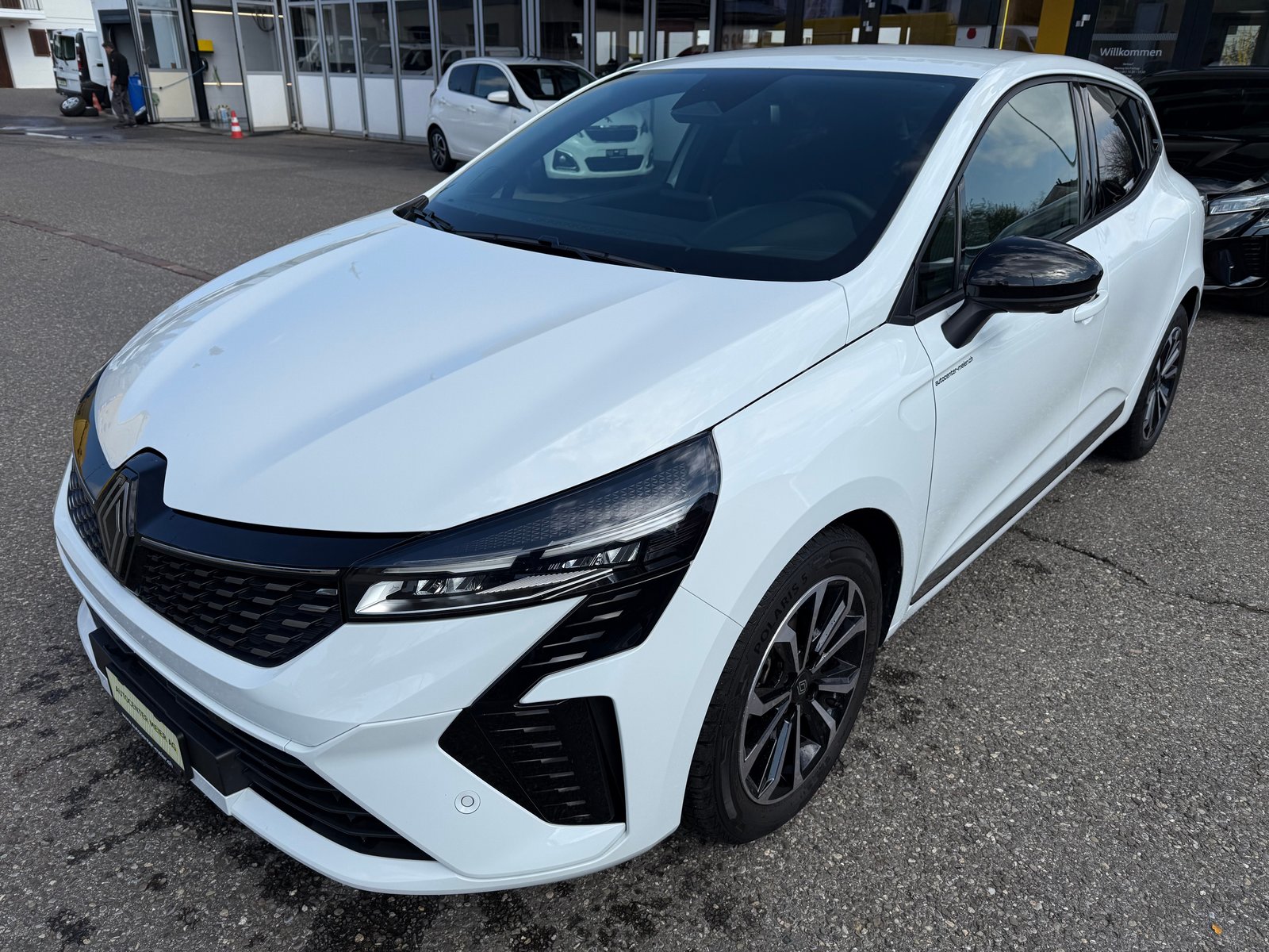 RENAULT Clio 1.0 Techno, Benzin, Occasion / Gebraucht, Handschaltung - 2