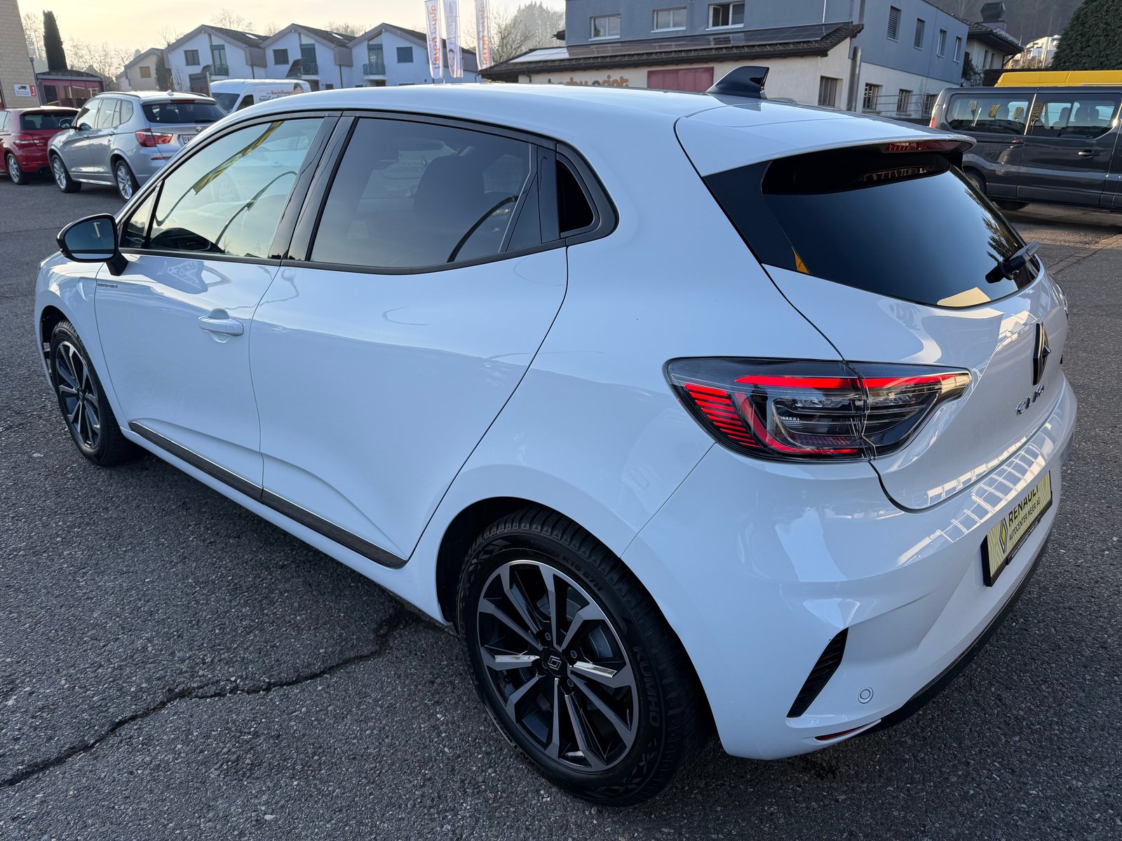RENAULT Clio 1.6 E-Tech Techno, Hybride Integrale Benzina/Elettrica, Occasioni / Usate - 4