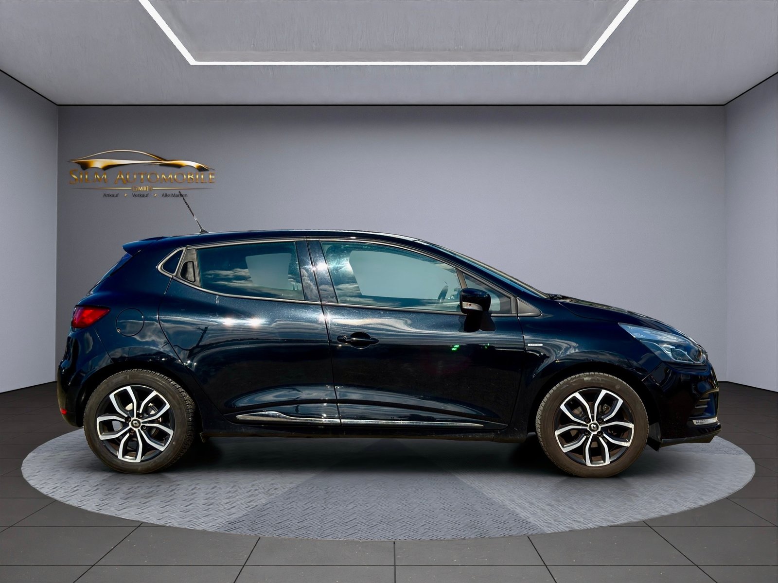 RENAULT Clio 0.9 Intens, Petrol, Second hand / Used, Manual - 4