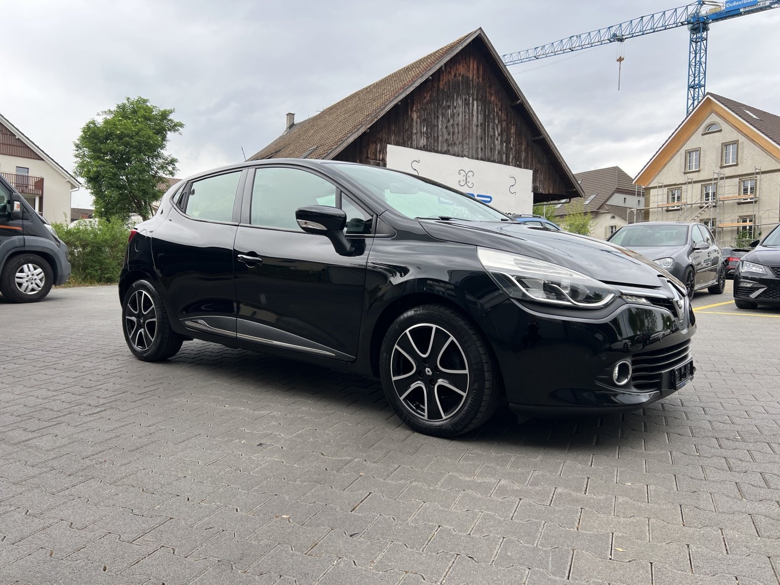 RENAULT Clio 1.2 16V T Swiss Edition EDC, Essence, Occasion / Utilisé, Automatique - 6