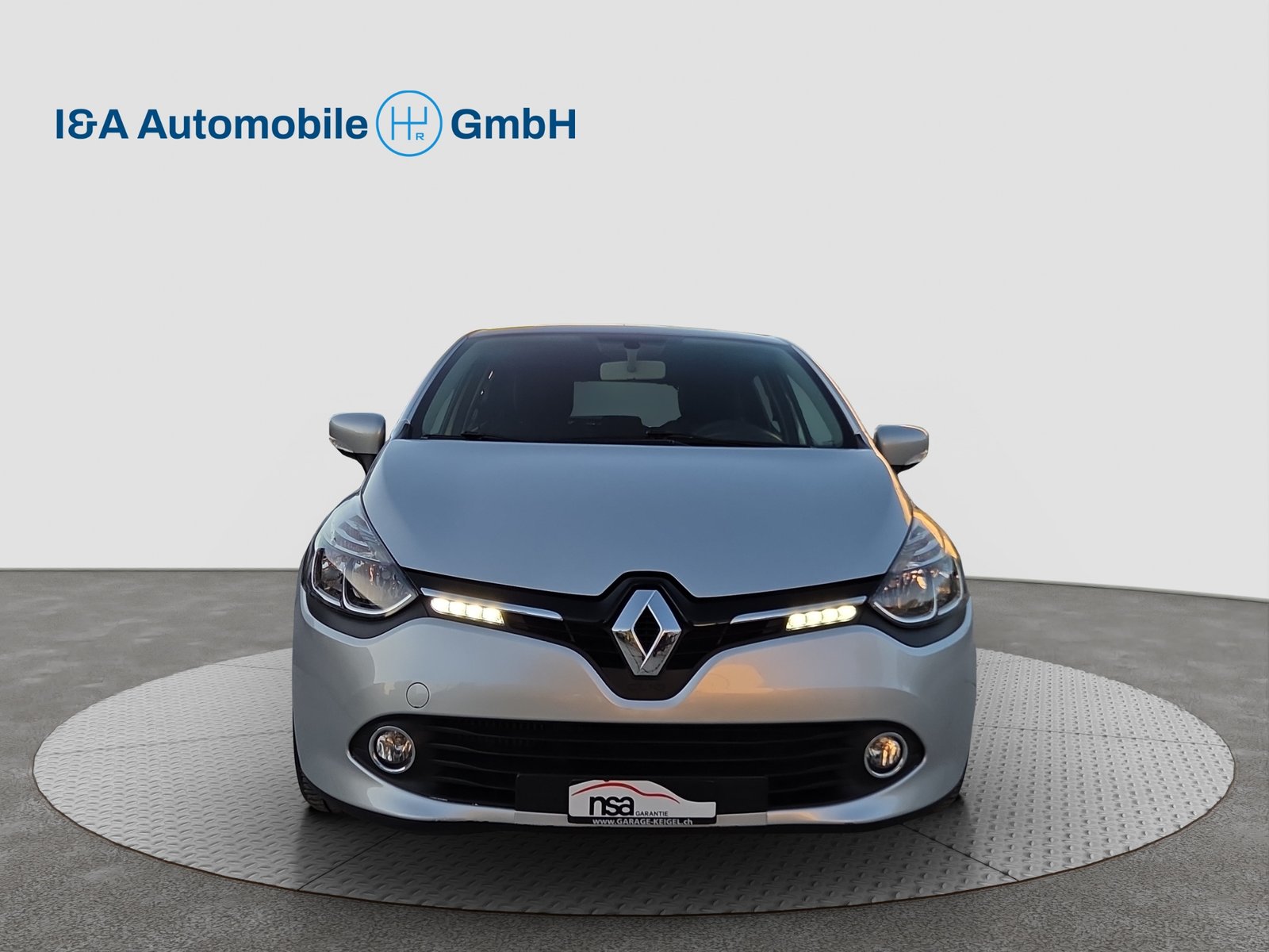 RENAULT Clio 0.9 12V Expression, Petrol, Second hand / Used, Manual - 2