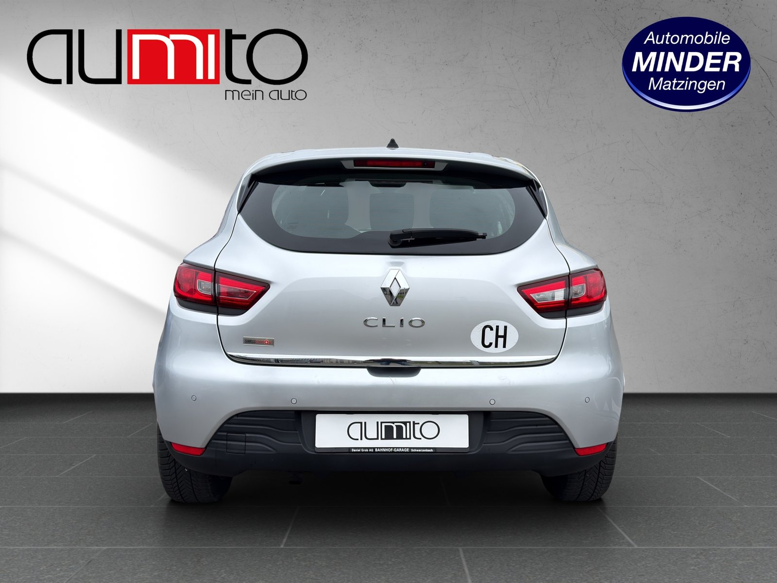 RENAULT Clio 1.2 16V T Swiss Edition EDC, Petrol, Second hand / Used, Automatic - 4