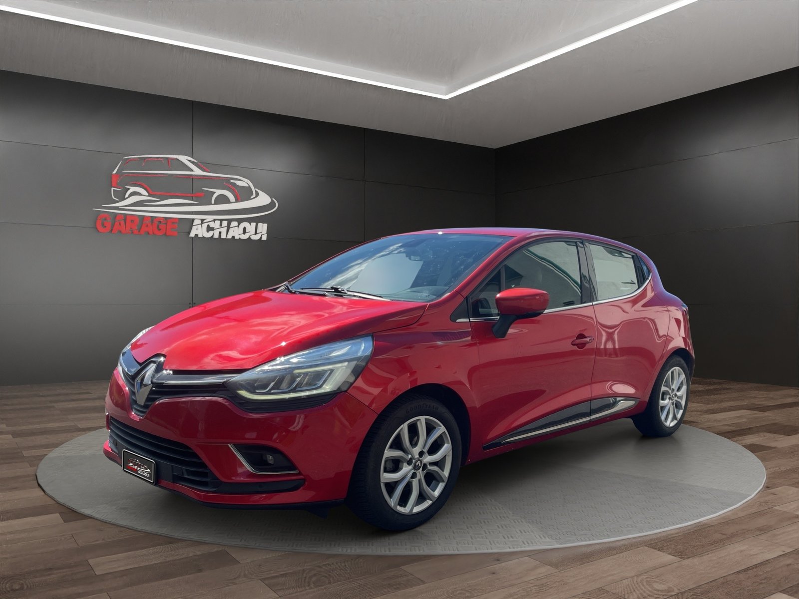 RENAULT Clio 0.9 Intens, Petrol, Second hand / Used, Manual - 2