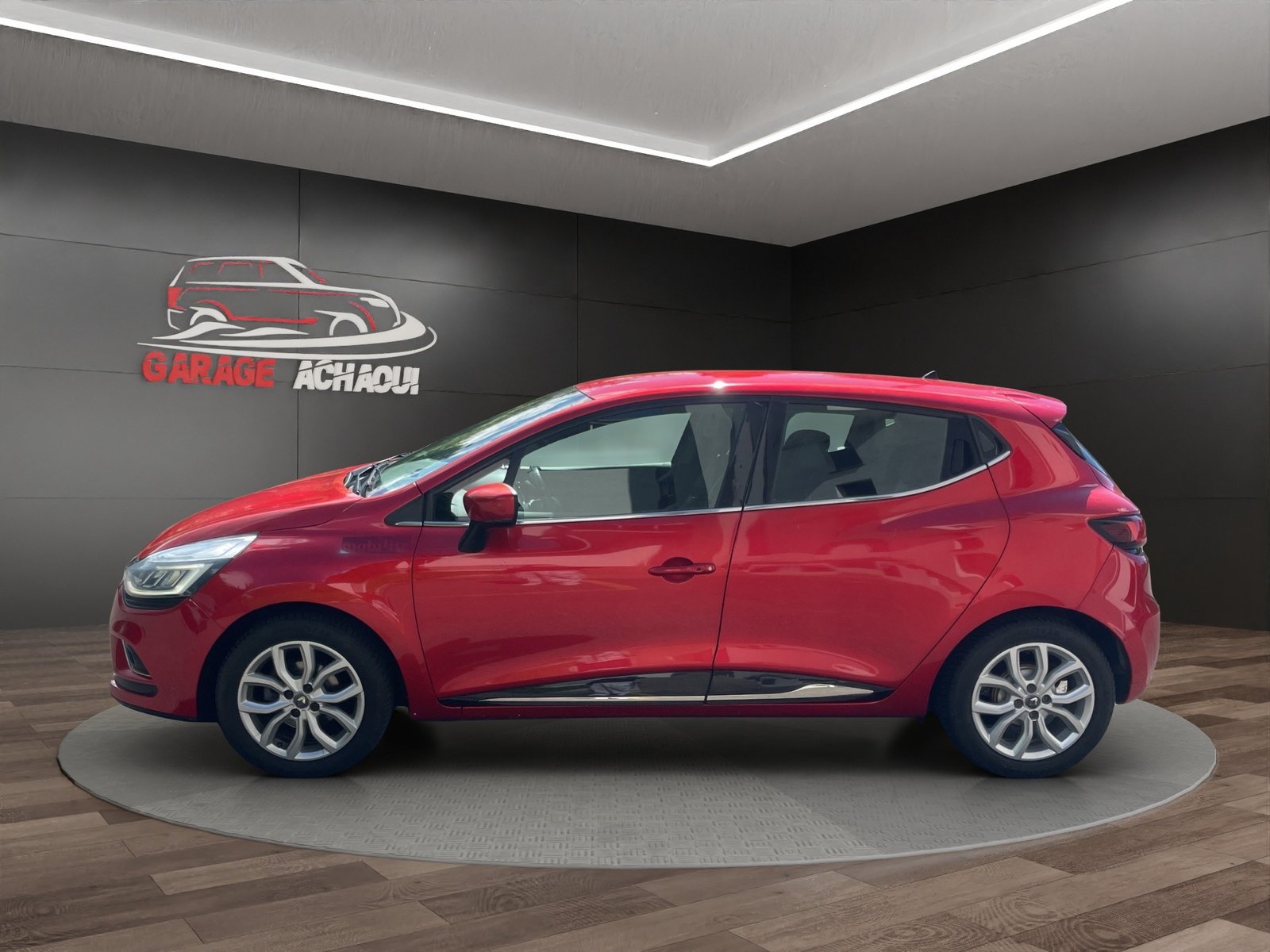 RENAULT Clio 0.9 Intens, Petrol, Second hand / Used, Manual - 3