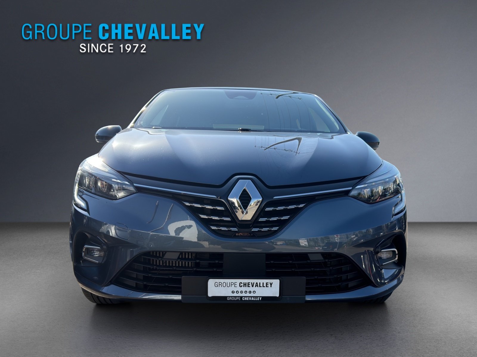 RENAULT Clio 1.3 Techno, Essence, Occasion / Utilisé, Manuelle - 2