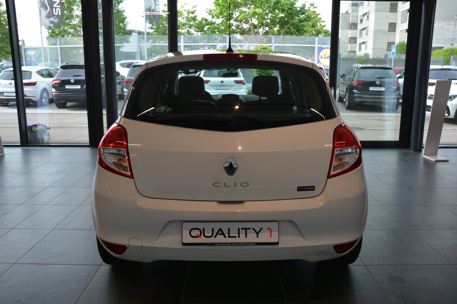 RENAULT Clio 1.2 16V Collection, Essence, Occasion / Utilisé, Manuelle - 5