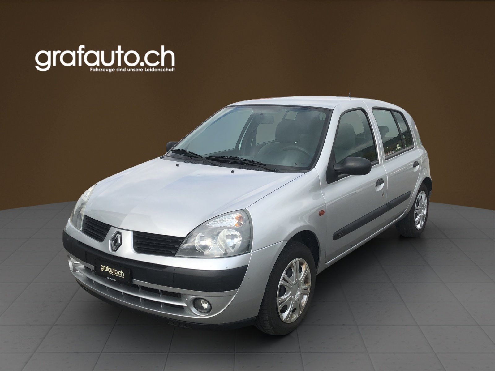 RENAULT Clio 1.2 16V 75 Expression, Petrol, Second hand / Used, Manual - 2