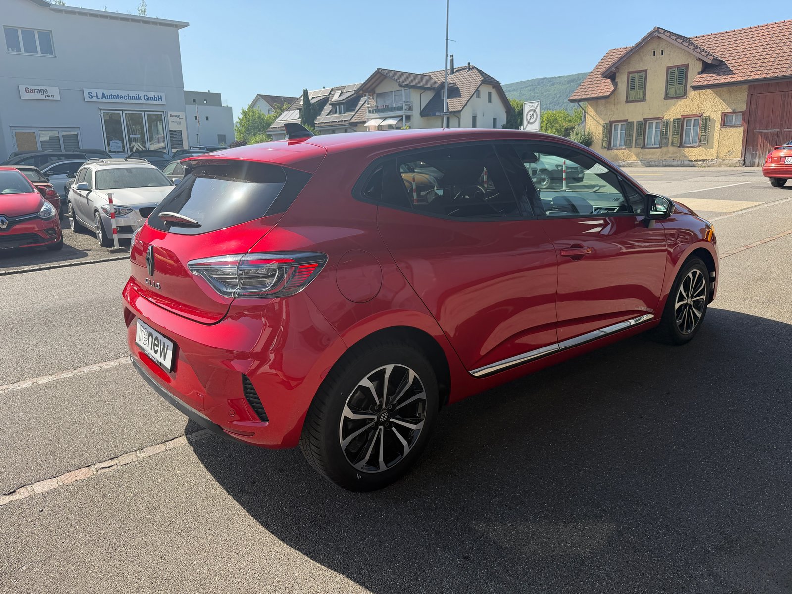 RENAULT Clio 1.0 TCe techno CVT, Benzin, Occasion / Gebraucht, Automatik - 4