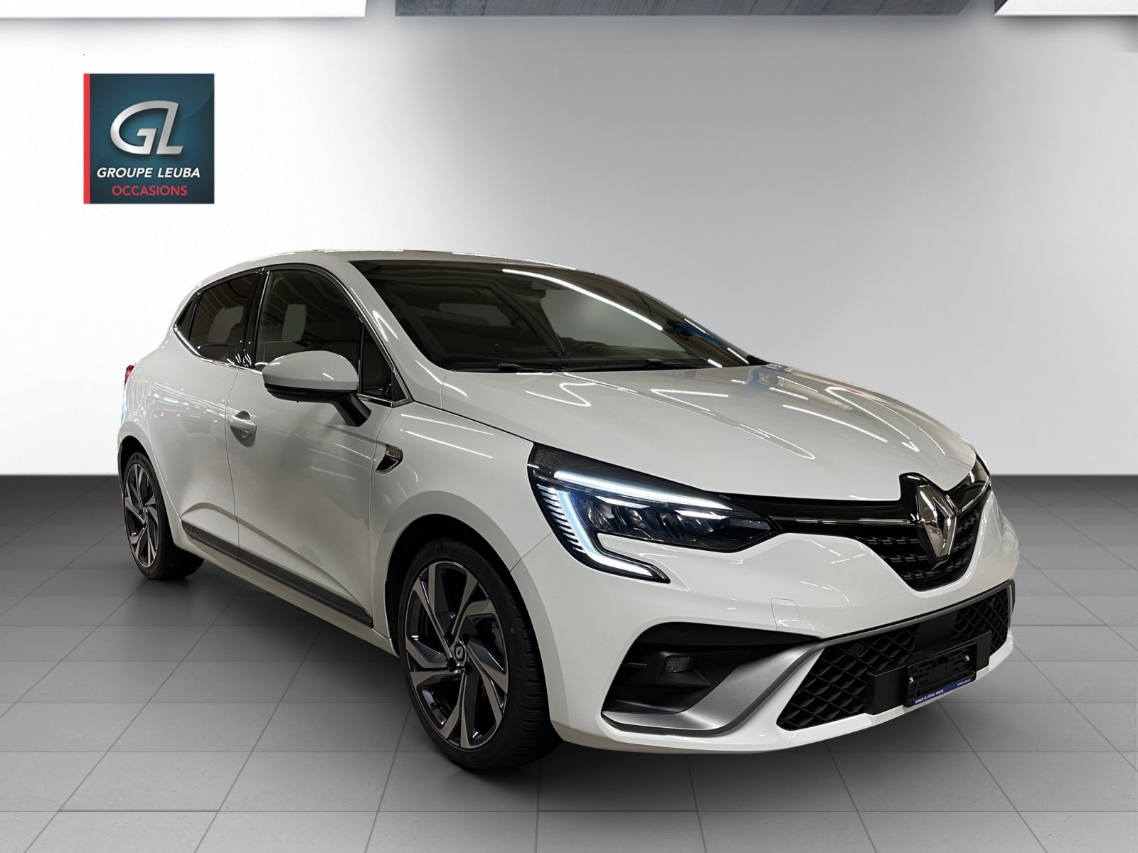 RENAULT Clio 1.6 E-Tech RS Line
