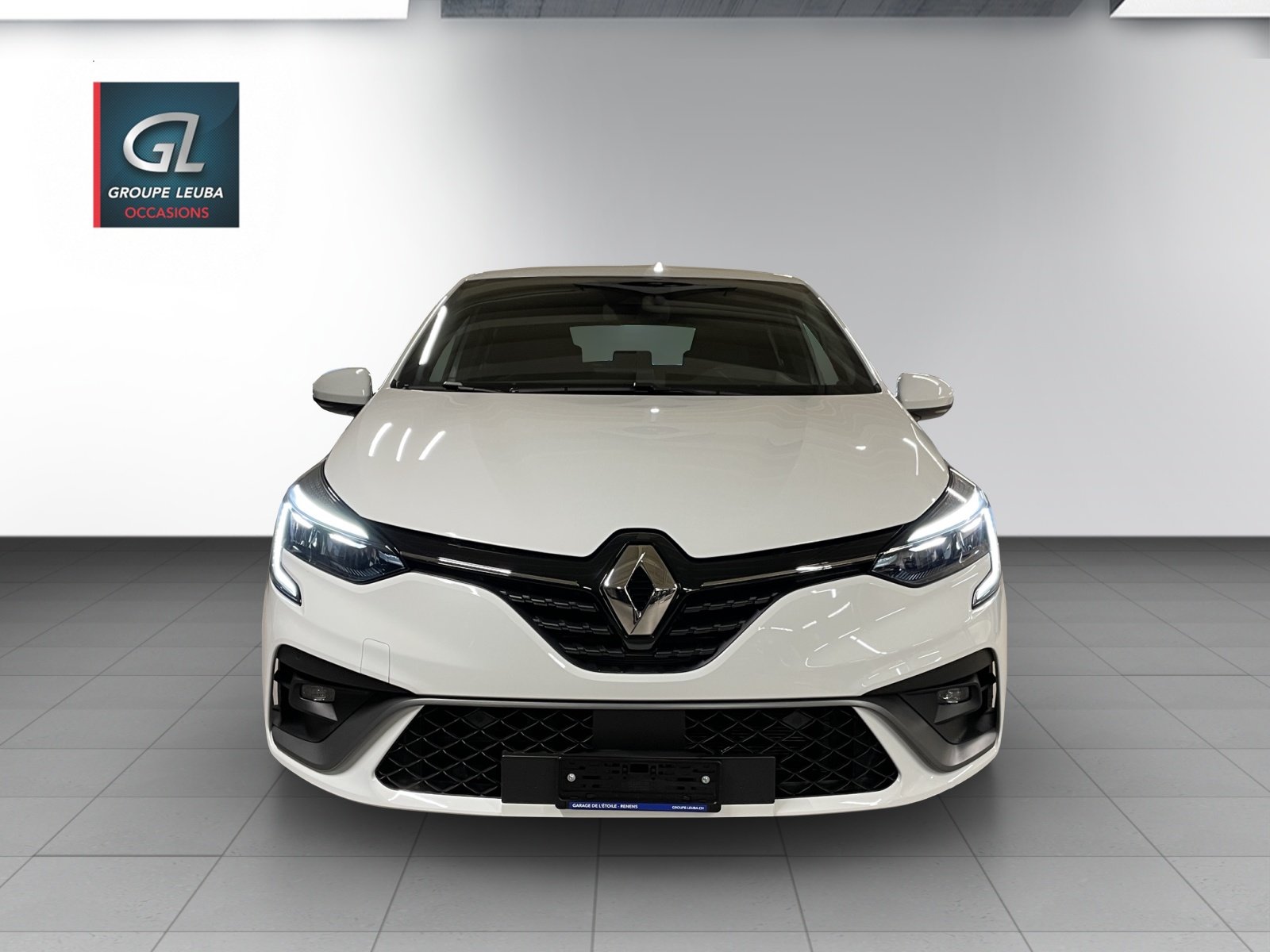 RENAULT Clio 1.6 E-Tech RS Line, Full-Hybrid Petrol/Electric, Second hand / Used, Automatic - 2