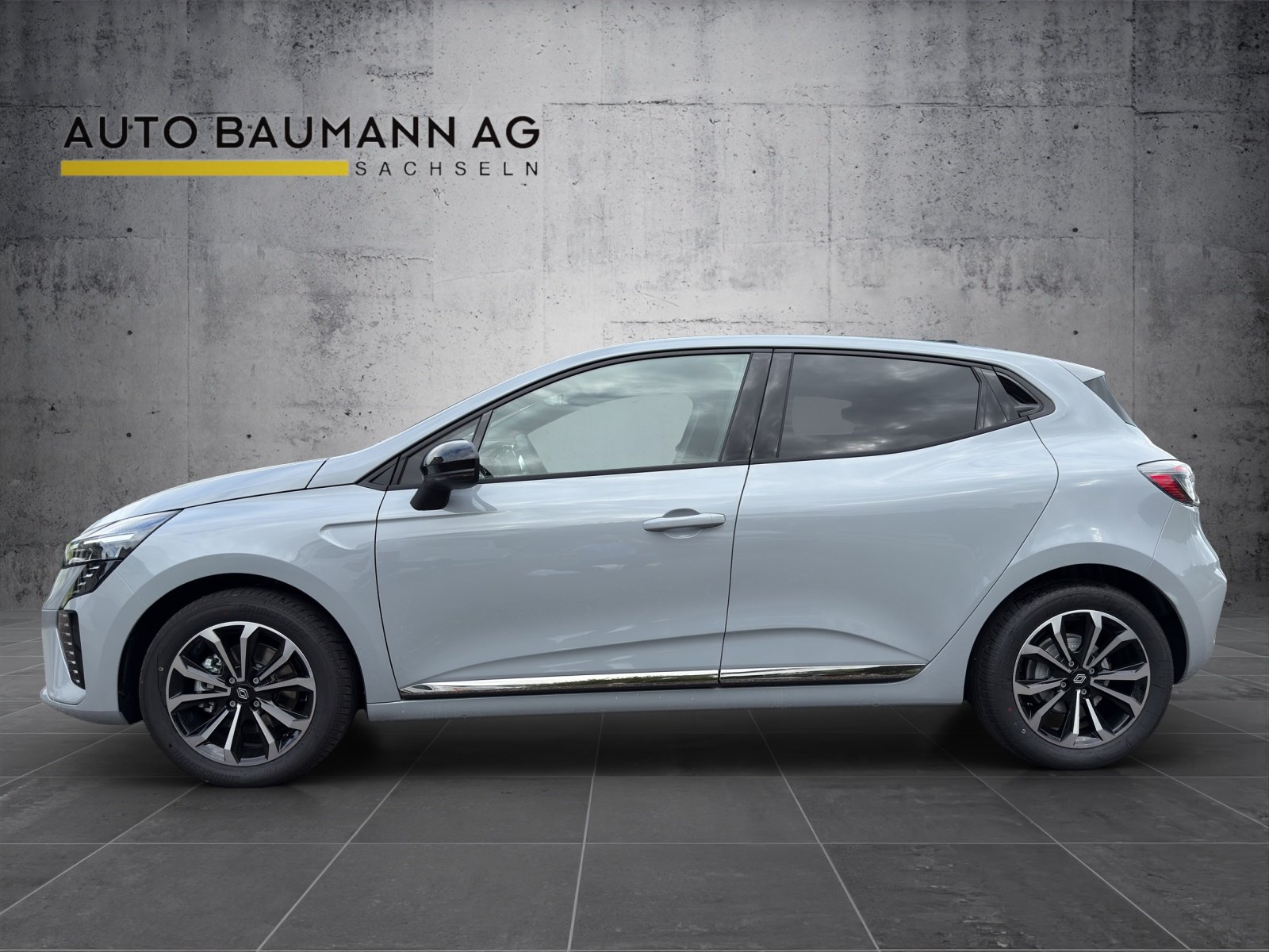 RENAULT Clio 1.0 Techno X-Tronic