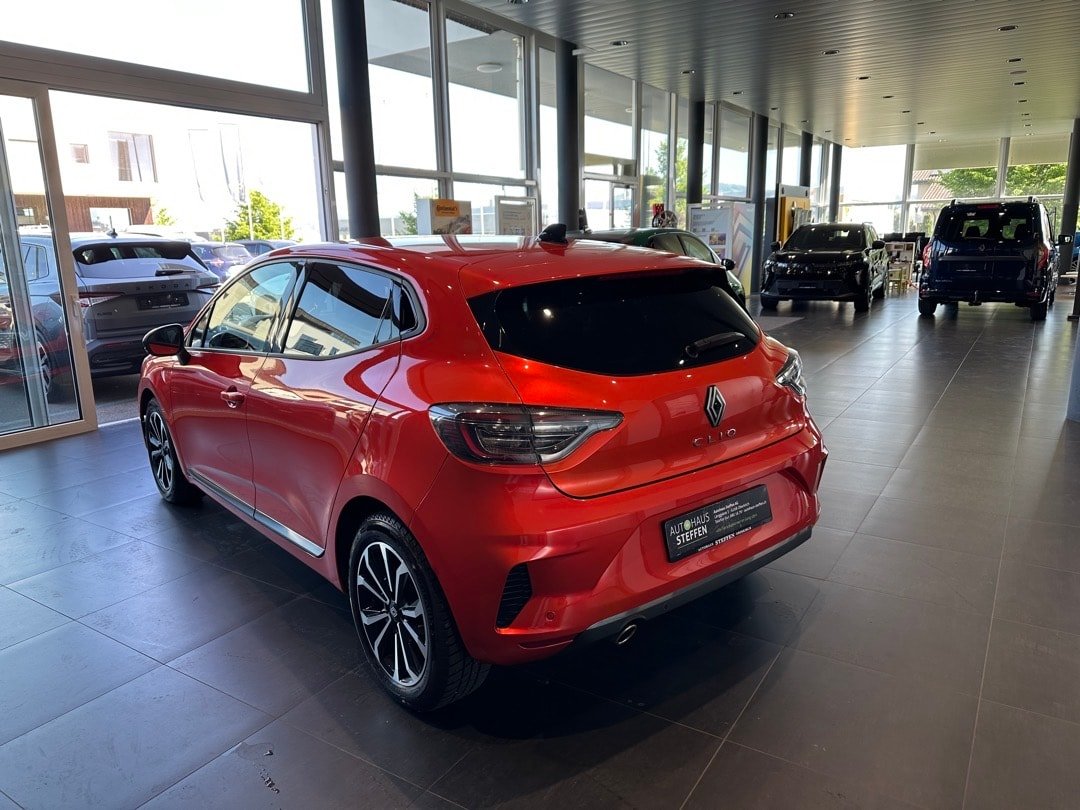 RENAULT Clio 1.0 Techno, Benzin, Occasion / Gebraucht, Handschaltung - 5