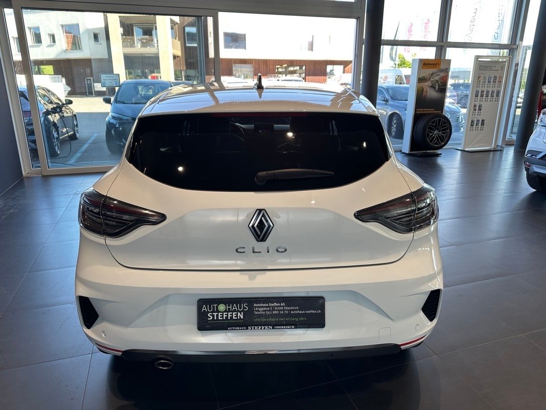RENAULT Clio 1.0 Techno, Benzin, Occasion / Gebraucht, Handschaltung - 5