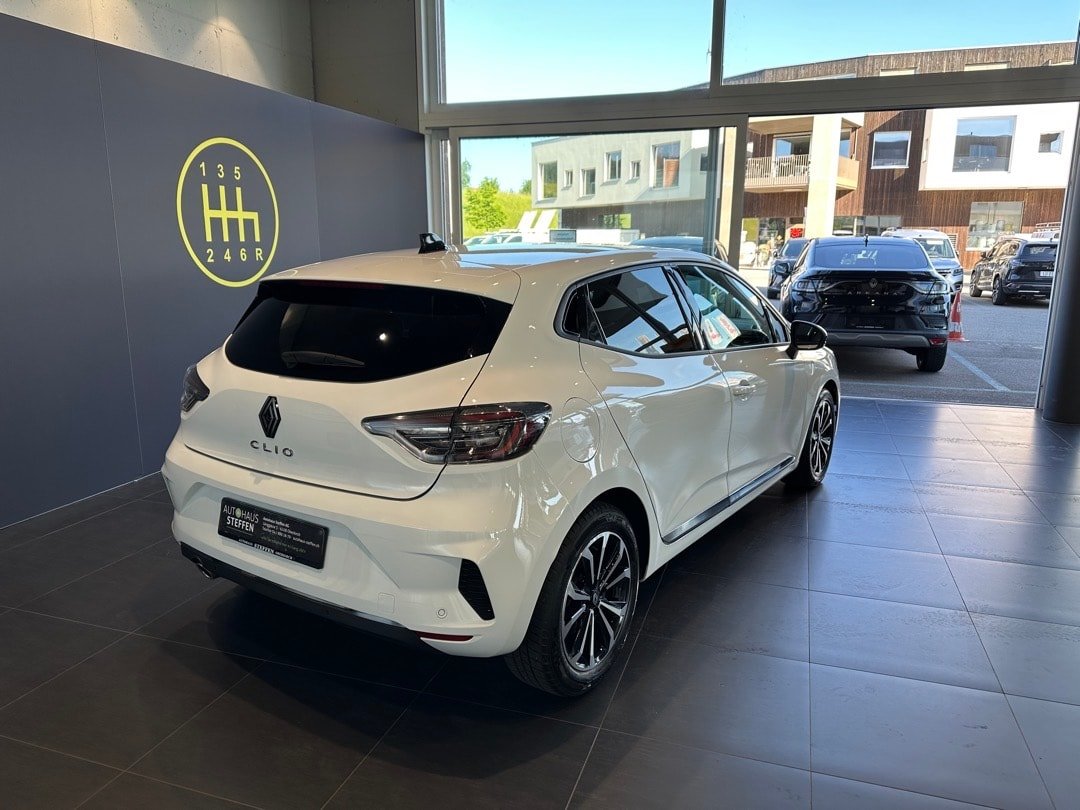 RENAULT Clio 1.0 Techno, Benzin, Occasion / Gebraucht, Handschaltung - 7