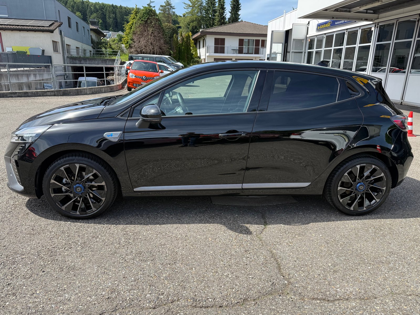RENAULT Clio 1.6 E-Tech Esprit Alpine, Hybride Integrale Benzina/Elettrica, Occasioni / Usate - 3