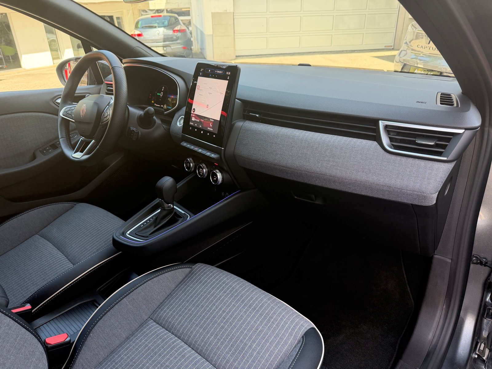 RENAULT Clio 1.6 E-Tech Techno, Hybride Integrale Benzina/Elettrica, Occasioni / Usate, Automatico - 6