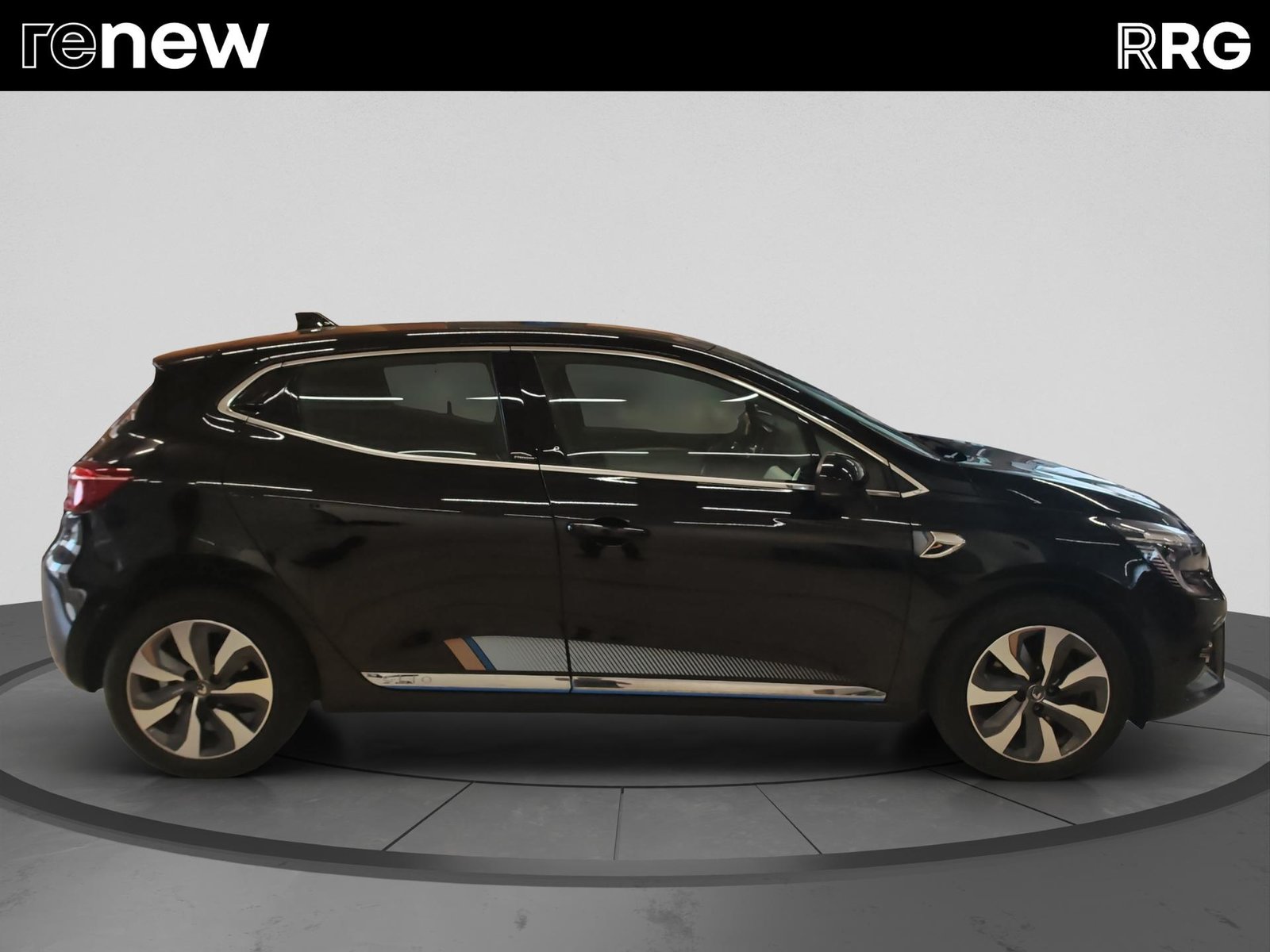 RENAULT Clio 1.6 E-Tech Edition One, Full-Hybrid Petrol/Electric, Second hand / Used, Automatic - 2