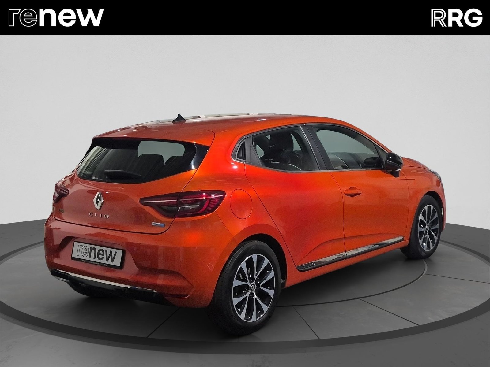 RENAULT Clio 1.6 E-Tech Intens, Full-Hybrid Petrol/Electric, Second hand / Used, Automatic - 3