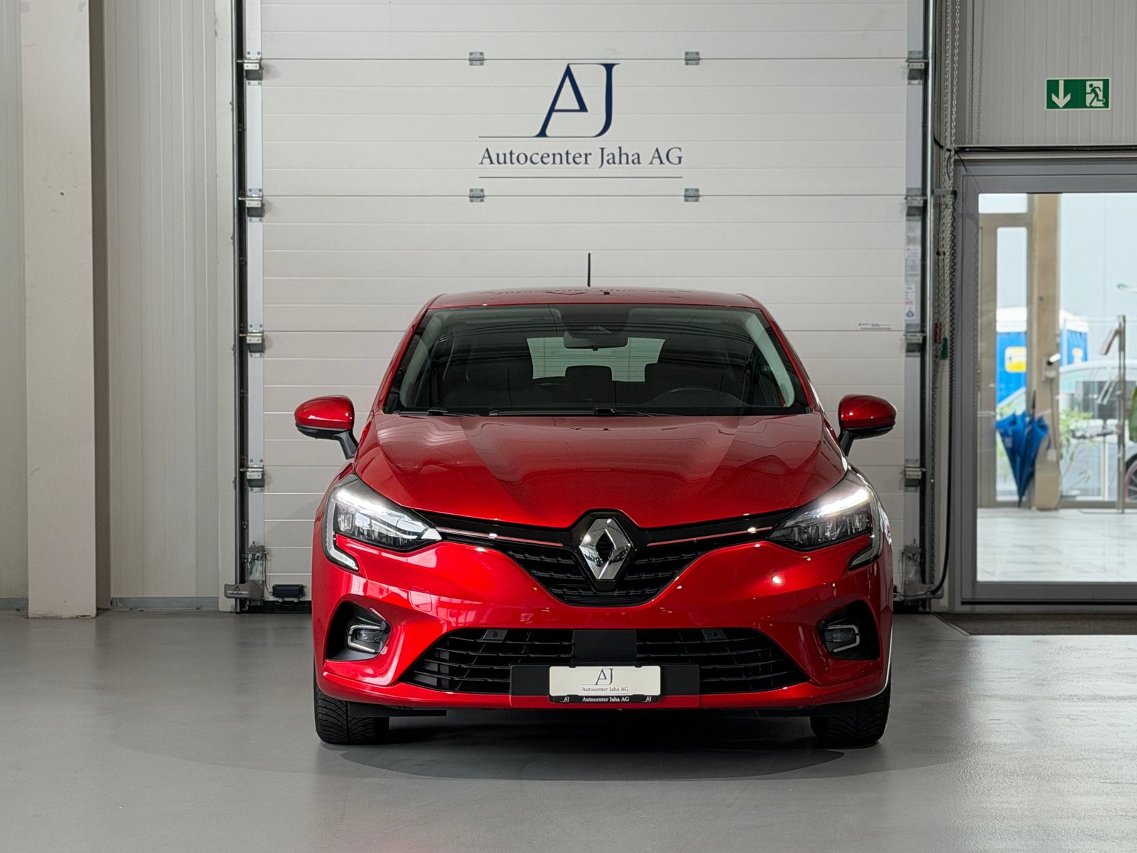 RENAULT Clio 1.6 E-Tech Business, Full-Hybrid Petrol/Electric, Second hand / Used, Automatic - 4