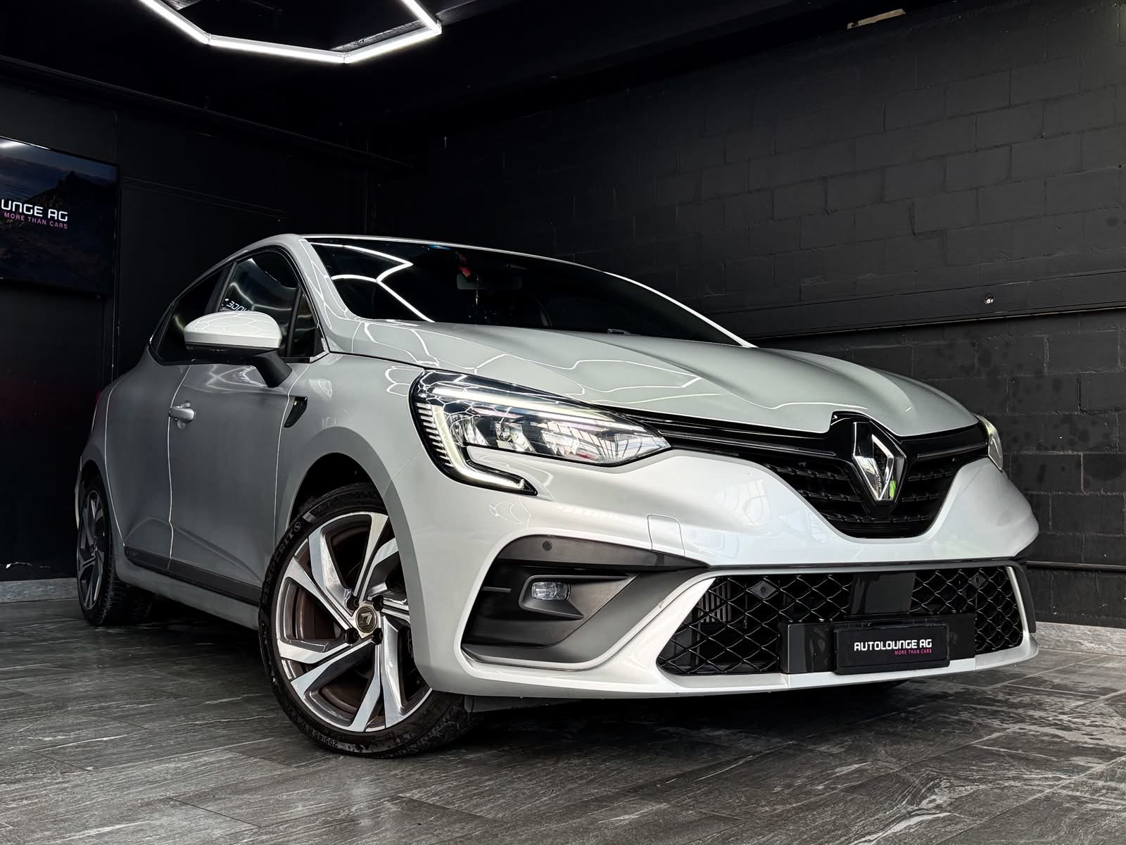 RENAULT Clio 1.3 R.S. Line EDC
