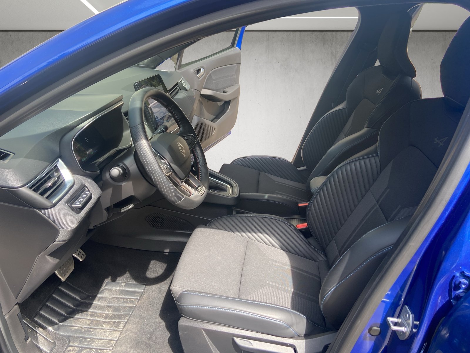 RENAULT Clio 1.6 E-Tech Esprit Alpine, Voll-Hybrid Benzin/Elektro, Occasion / Gebraucht, Automatik - 7