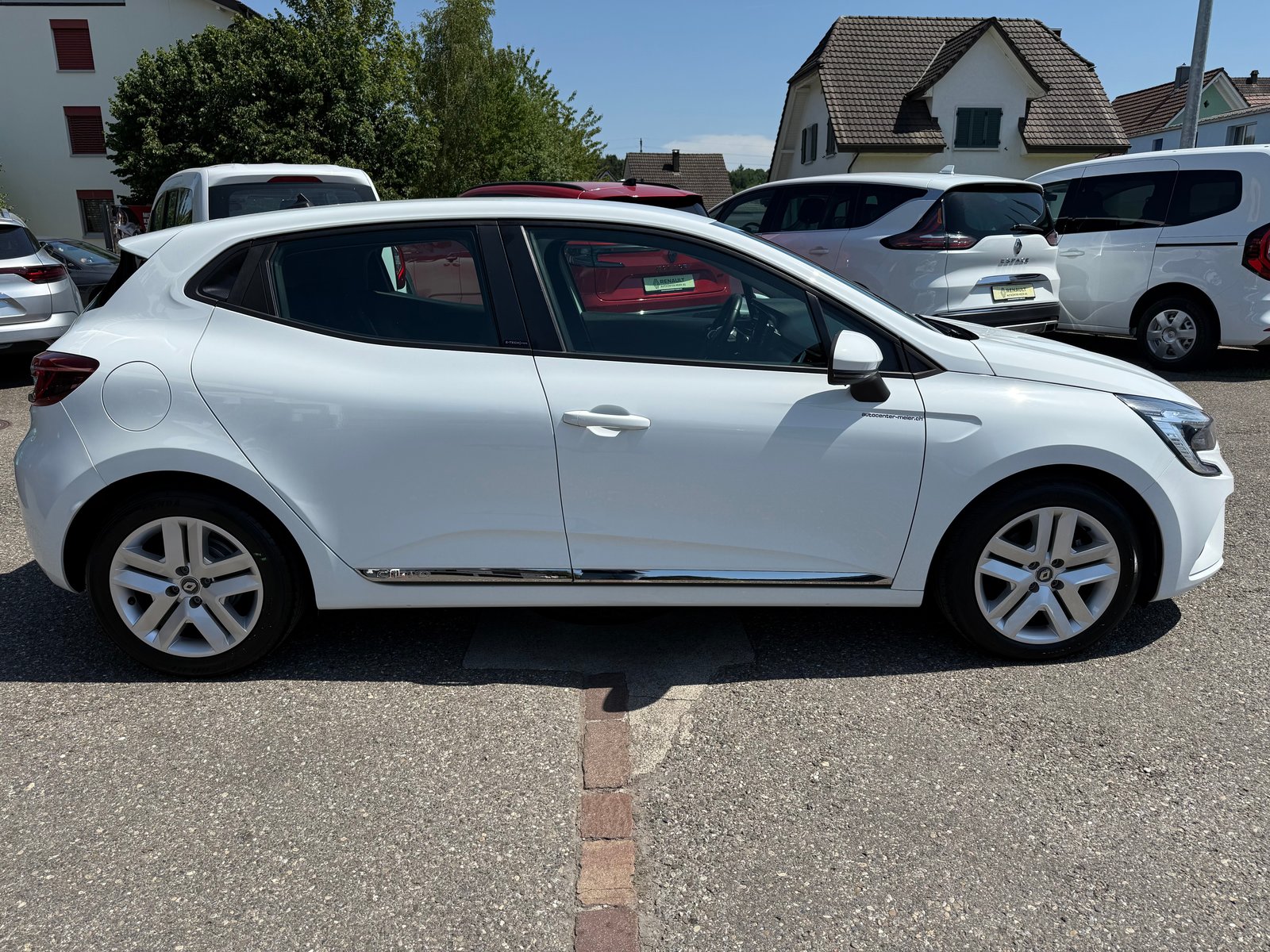 RENAULT Clio 1.6 E-Tech Zen, Voll-Hybrid Benzin/Elektro, Occasion / Gebraucht - 6
