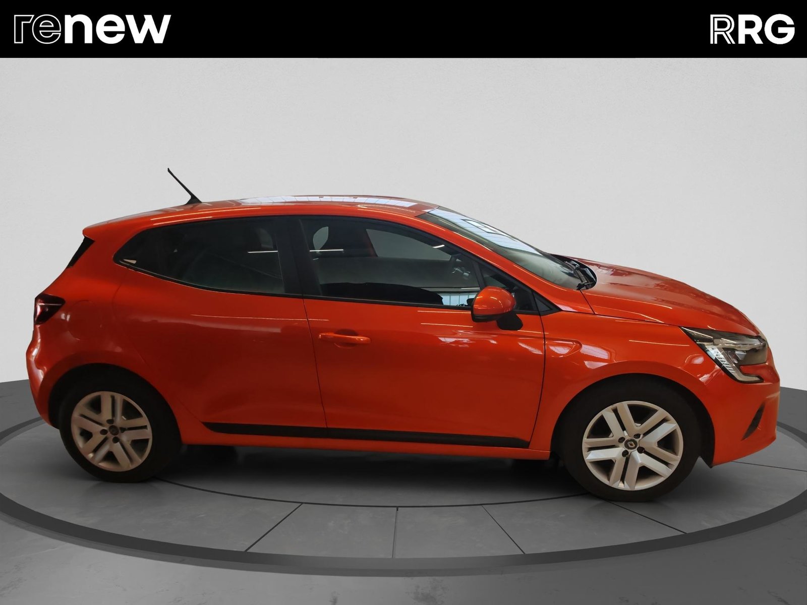 RENAULT Clio 1.0 Zen, Petrol, Second hand / Used, Manual - 2