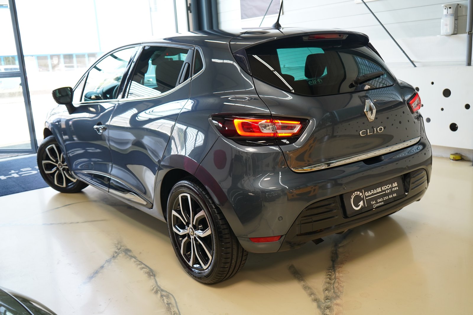 RENAULT Clio 0.9 12V Intens, Benzin, Occasion / Gebraucht, Handschaltung - 5