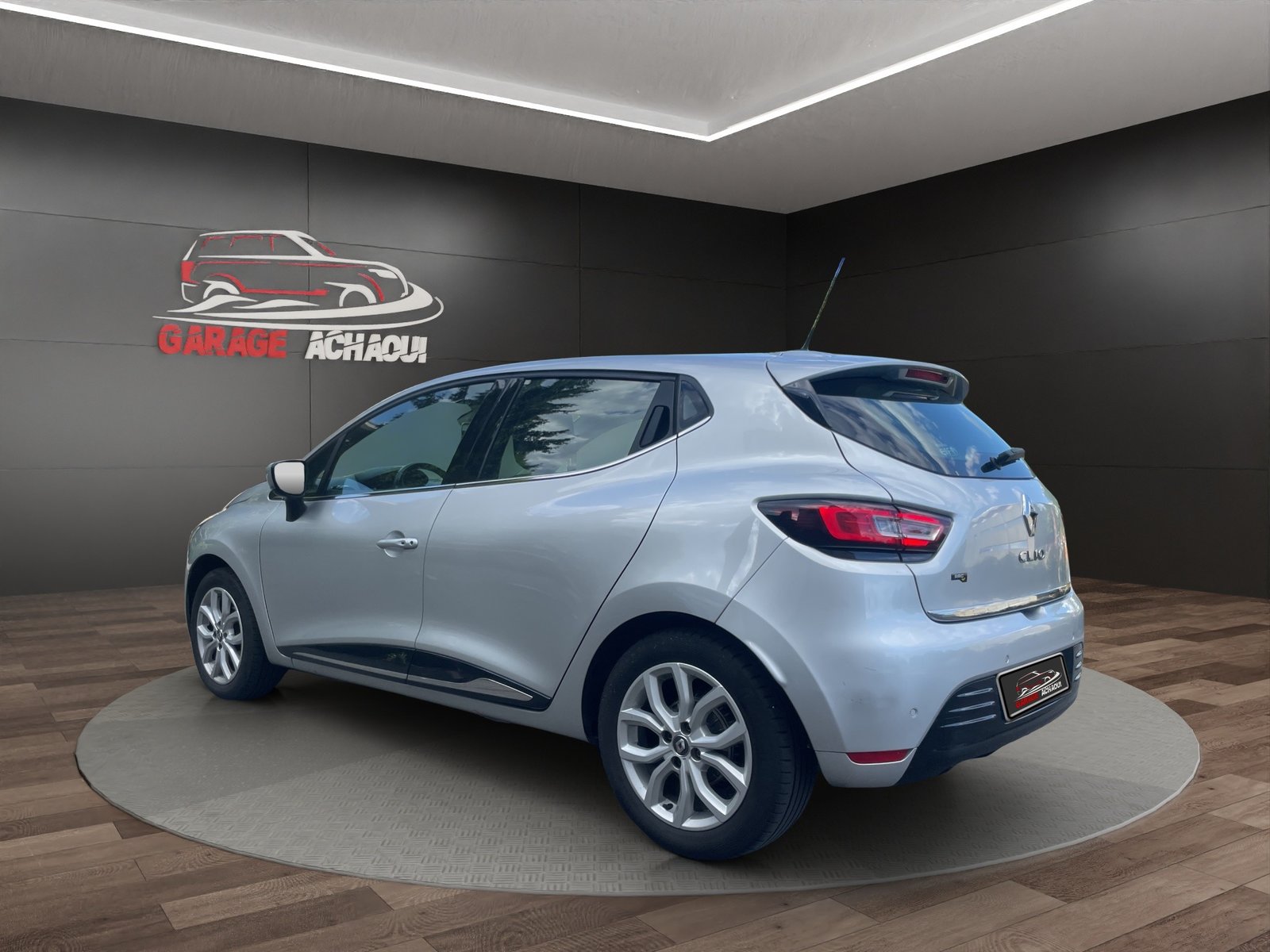 RENAULT Clio 1.2 16V T Intens, Essence, Occasion / Utilisé, Manuelle - 4