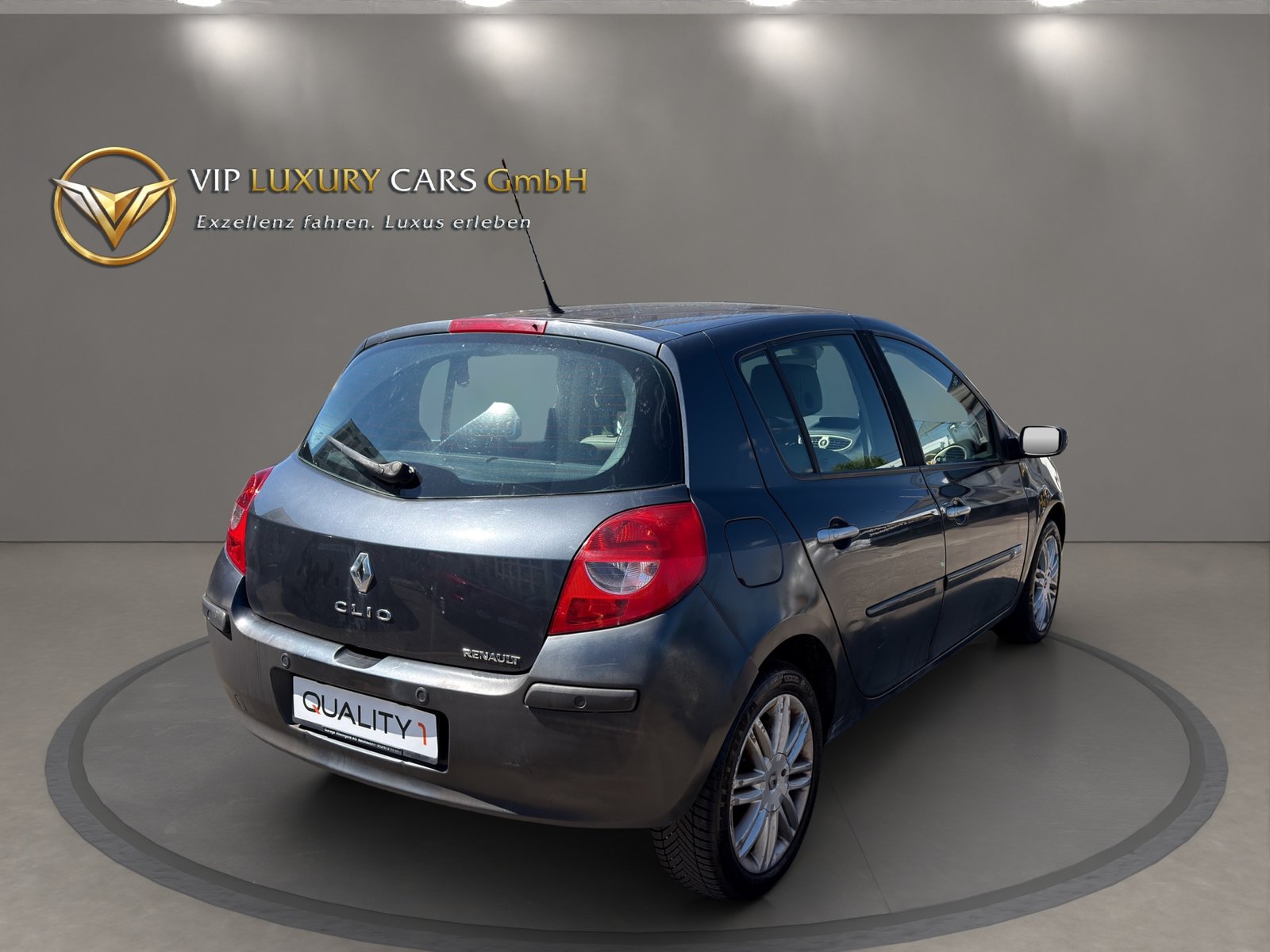 RENAULT Clio 2.0 16V Initiale Automatic, Petrol, Second hand / Used, Automatic - 6
