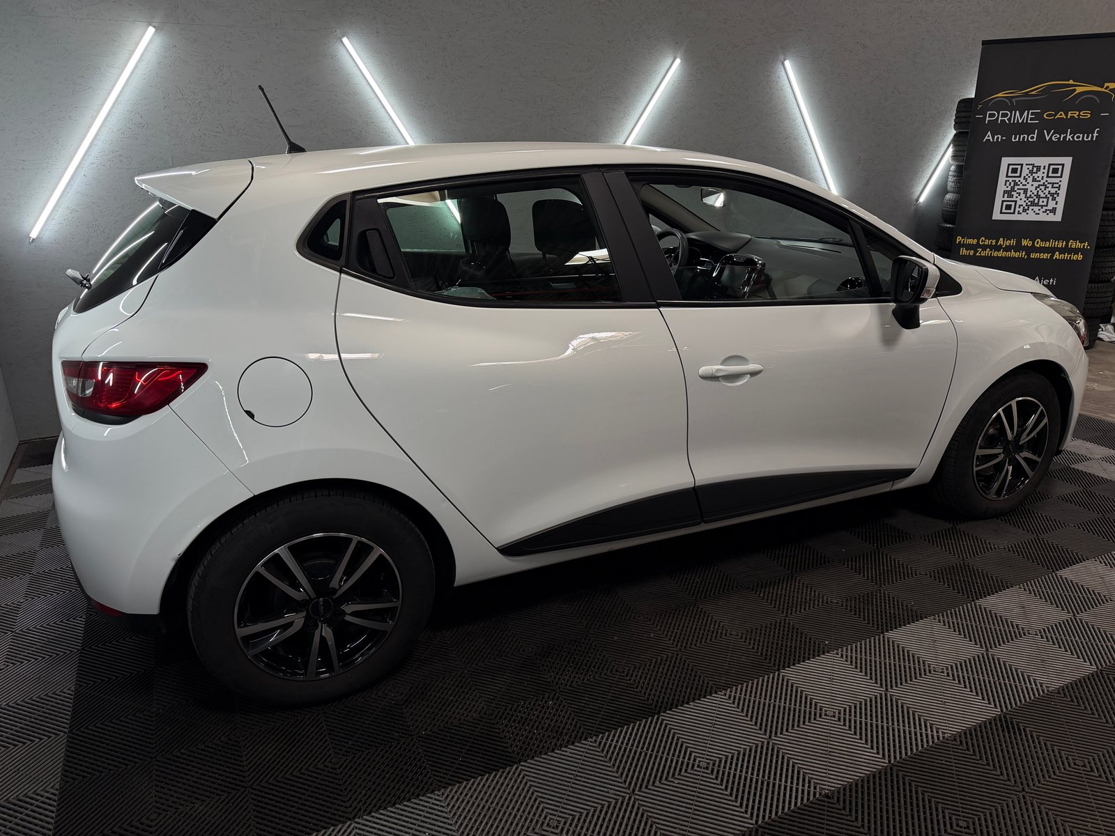 RENAULT Clio 1.2 16V Expression, Benzin, Occasion / Gebraucht, Handschaltung - 6