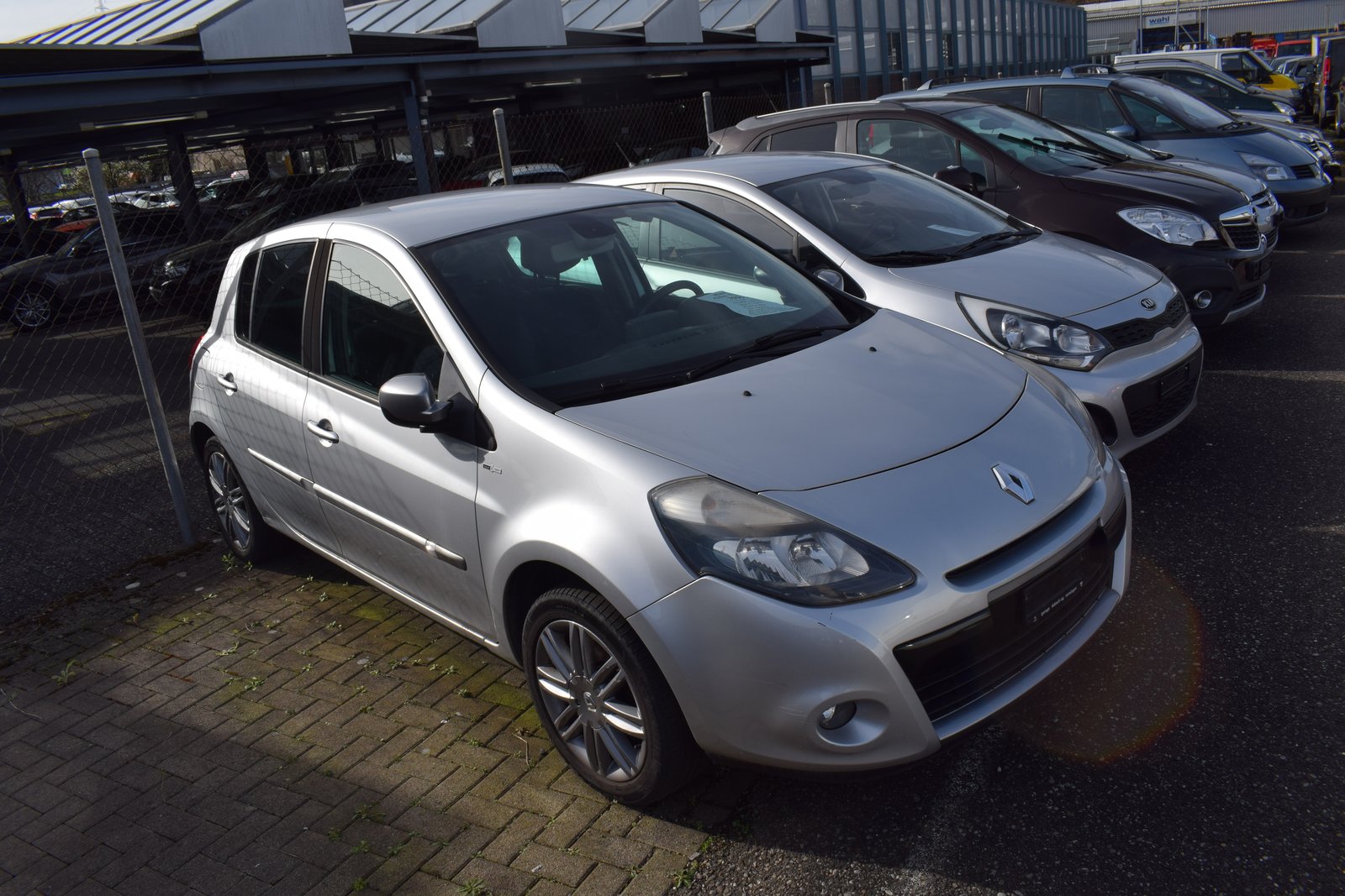 RENAULT Clio 1.2 16V Turbo S, Benzin, Occasion / Gebraucht, Handschaltung - 2