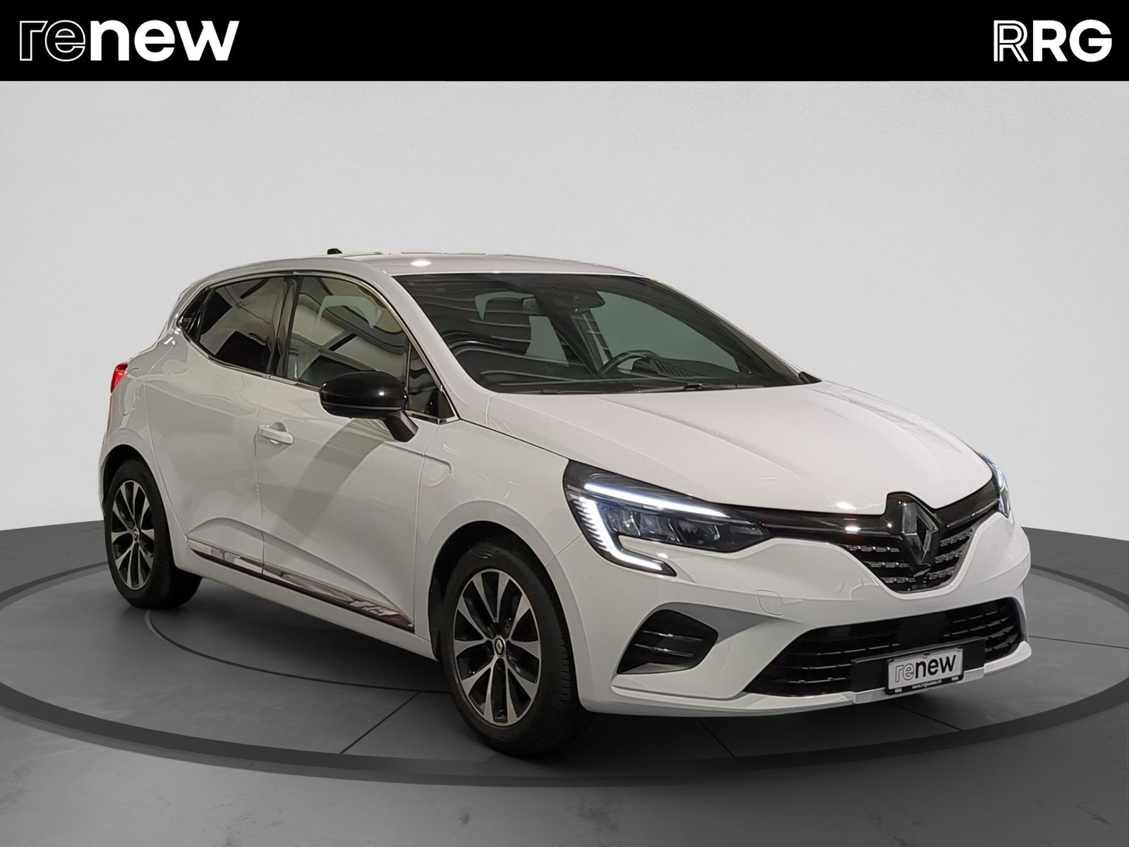RENAULT Clio 1.6 E-Tech Techno
