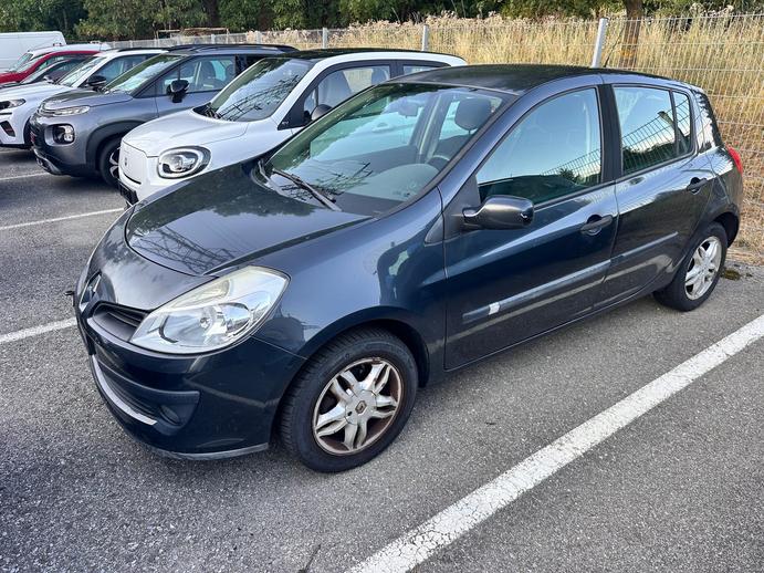 RENAULT Clio 1.4 16V EMBRAYAGE A CHANGER, Benzina, Occasioni / Usate, Manuale